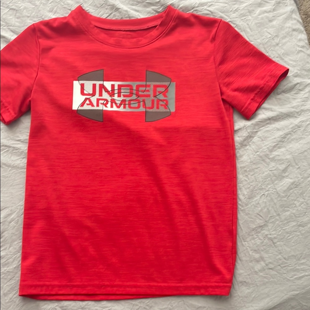 Under Armour Kids Red Graphic Tee